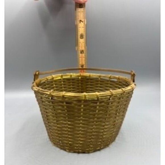 Vtg Metal Brass Tone‎ Woven Metal Basket With Handle Made In India - Picture 6 of 6